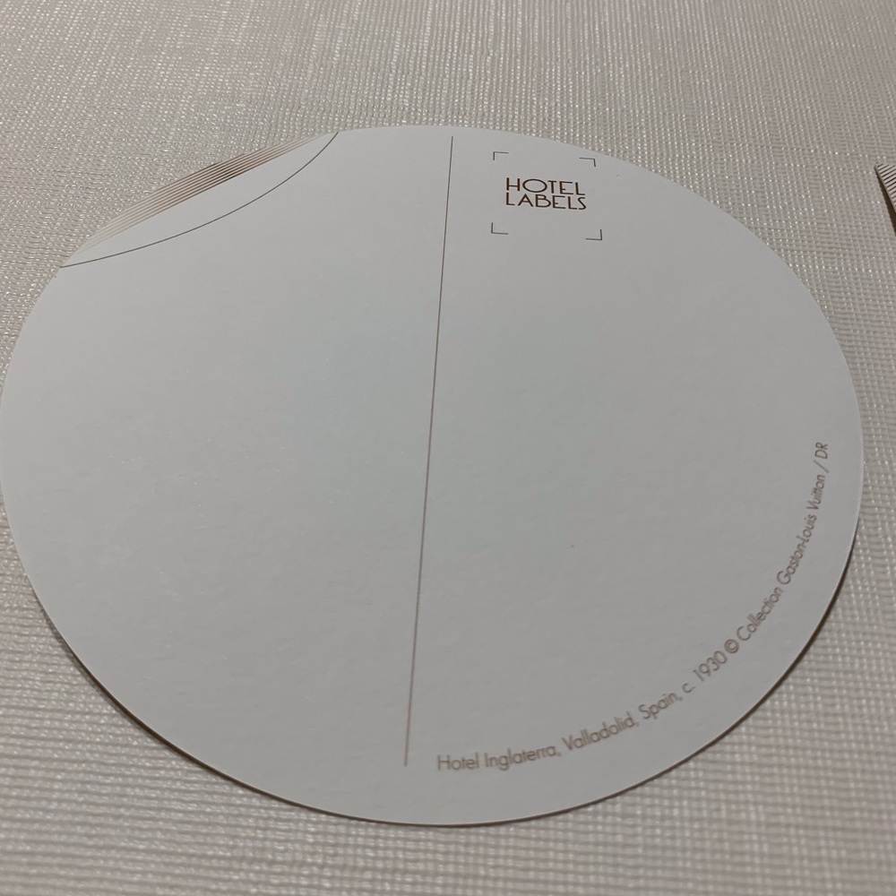 Louis Vuitton Hotel Label’s - Picture 3 of 7